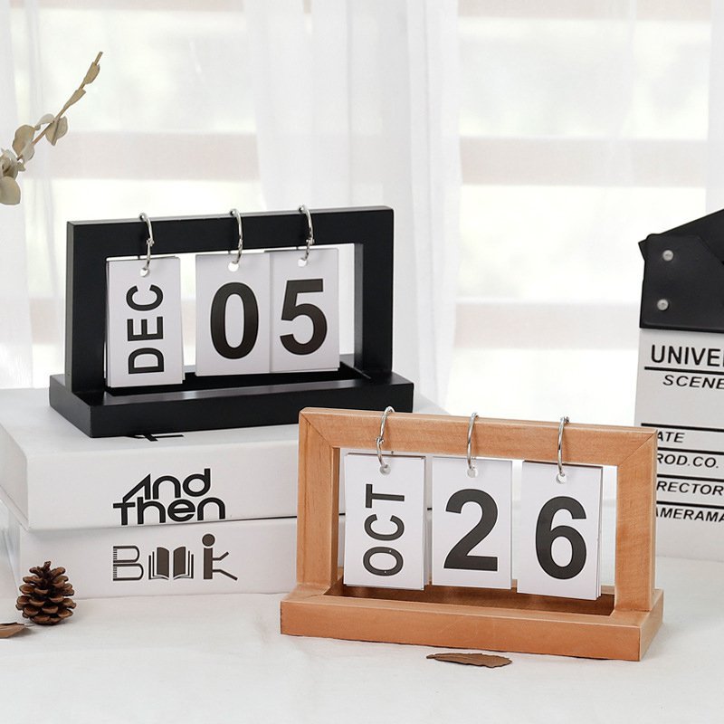 Desktop Wooden Flip Calendar - Rusted Decor 