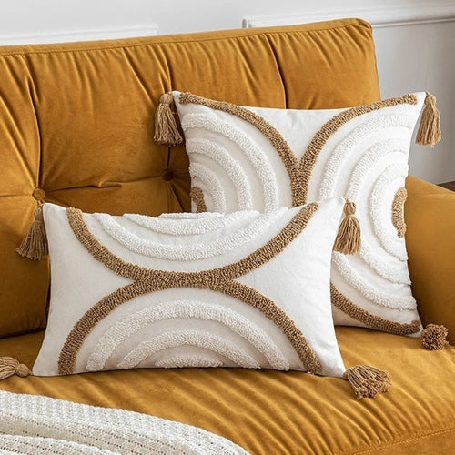 Geometric Tasseled Pillow Case - Rusted Decor 