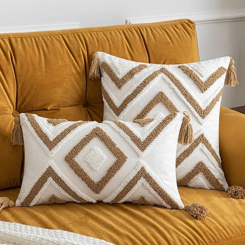 Geometric Tasseled Pillow Case - Rusted Decor 